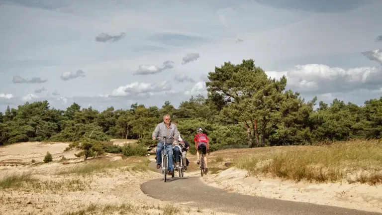 Fietsers beekhuizerzand